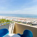 Hotel Baltic Riccione-fronte Mare 3*