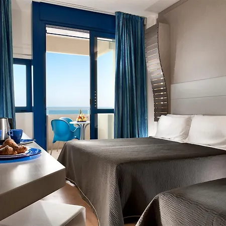Otel Baltic Riccione-fronte Mare 3*