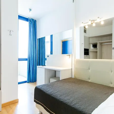 Baltic Riccione-fronte Mare Otel Riccione