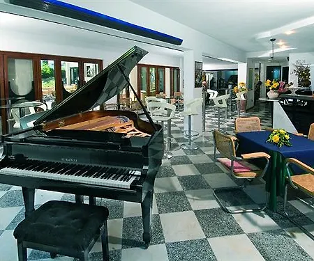 Baltic Riccione-fronte Mare 리치오네