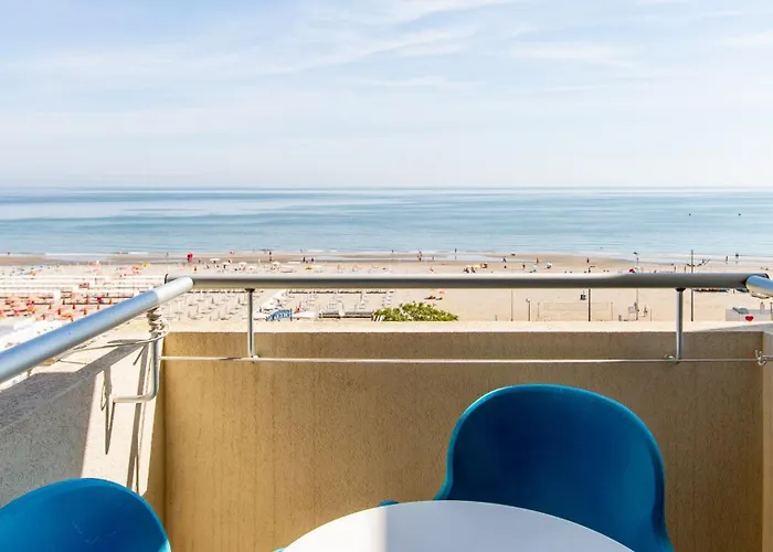 Baltic Riccione-fronte Mare 3*