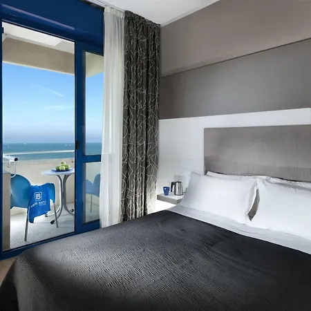 Hotel Baltic Riccione-fronte Mare Riccione
