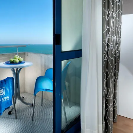 Baltic Riccione-fronte Mare ホテル