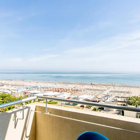 Hotel Baltic Riccione-fronte Mare
