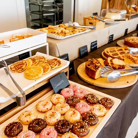 ホテル Baltic Riccione-fronte Mare