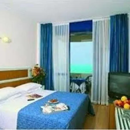 Baltic Riccione-fronte Mare ホテル