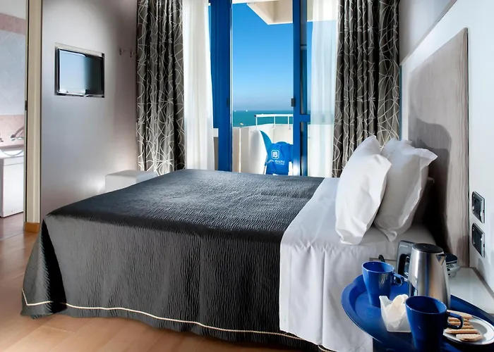 מלון Baltic Riccione-fronte Mare 3*