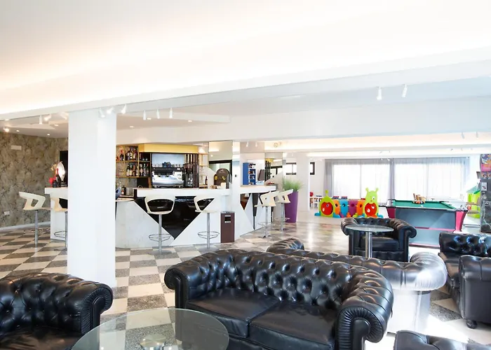 מלון Baltic Riccione-fronte Mare